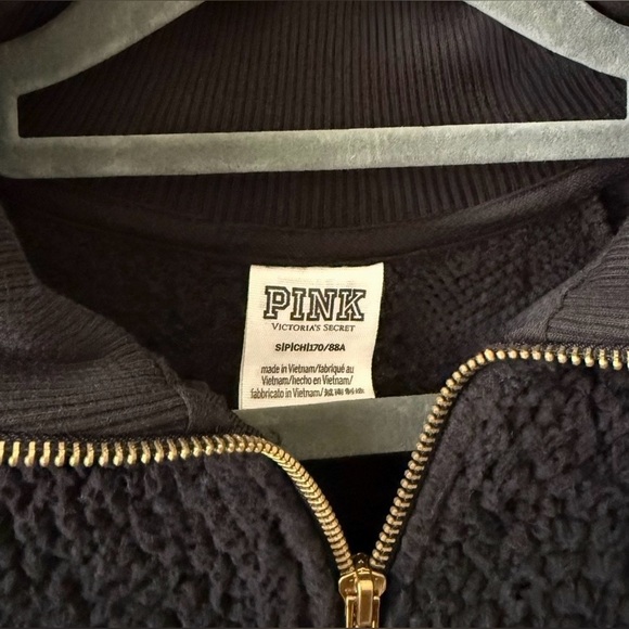 PINK Victoria's Secret Black Sherpa Half Zip-Up in Black - Picture 3 of 3